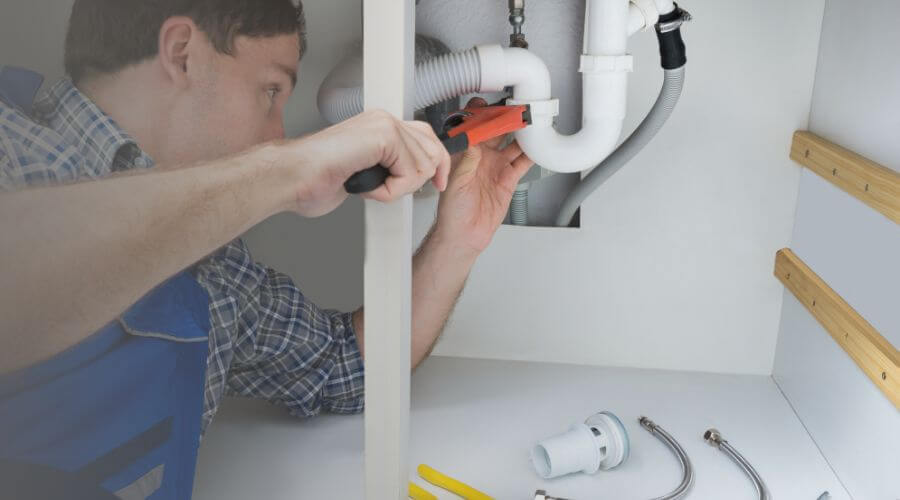 Expert burst pipe repair services in Key Largo, FL